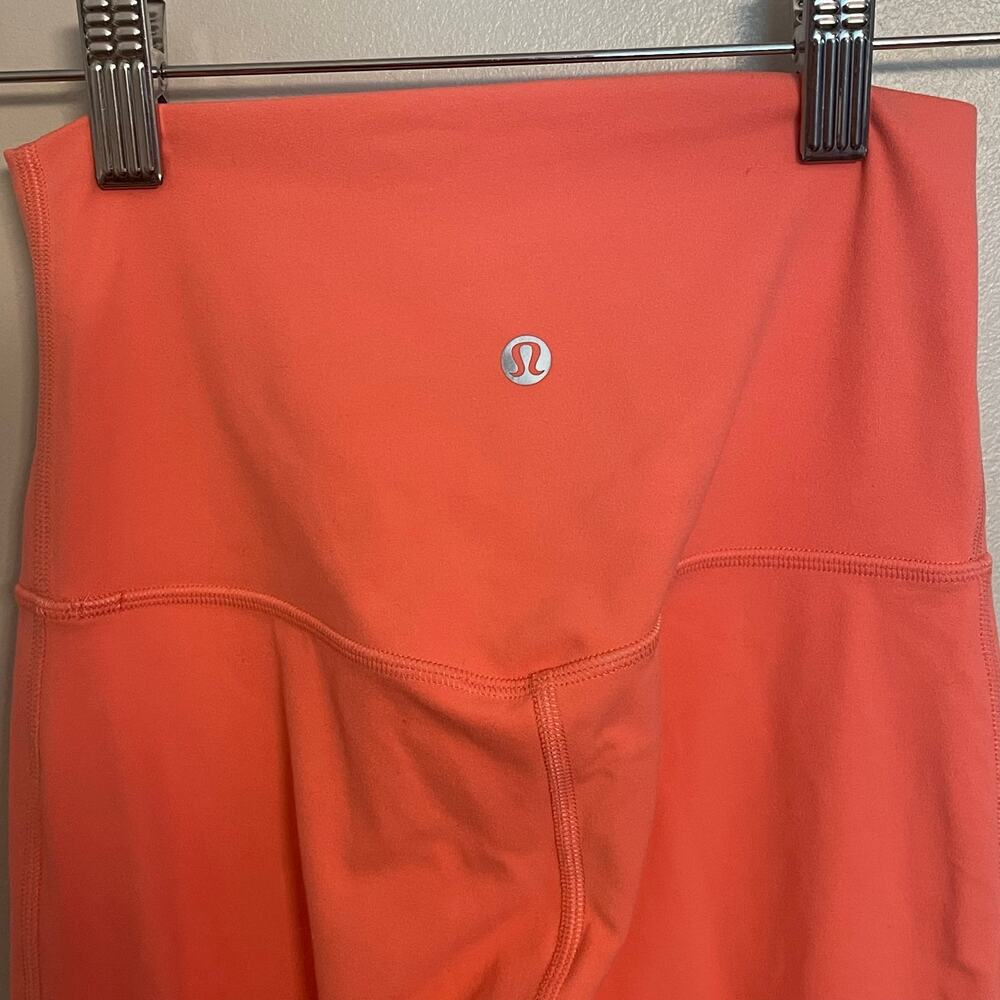 Lululemon Women's Wunder Under Leggings 3/4 Length Coral Size 2 - Picture 3 of 5